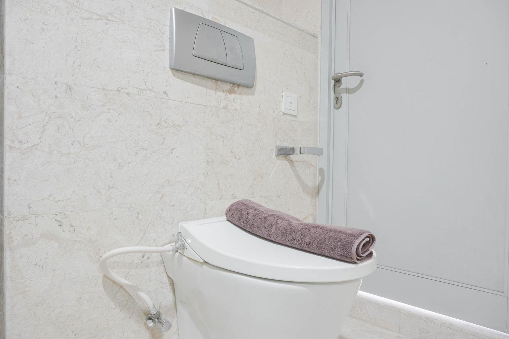 Stunning And Comfy 1br At Ciputra World 2 By Travelio Pangsapuri *